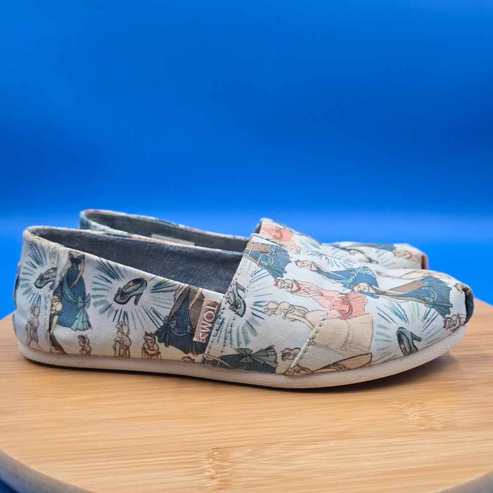 TOMS x Disney Princesses Alpargata Shoes Womens 7 Cinderella Snow White Aurora